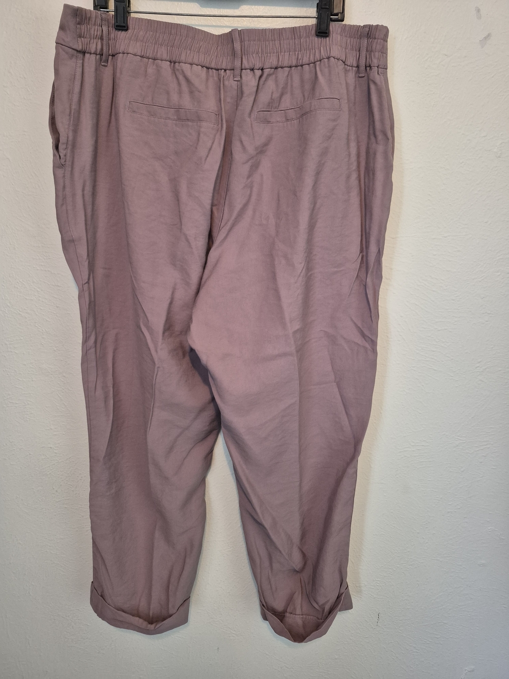 a new day Cropped Tapered Pants in Dusty Rose - Picture 4 of 6